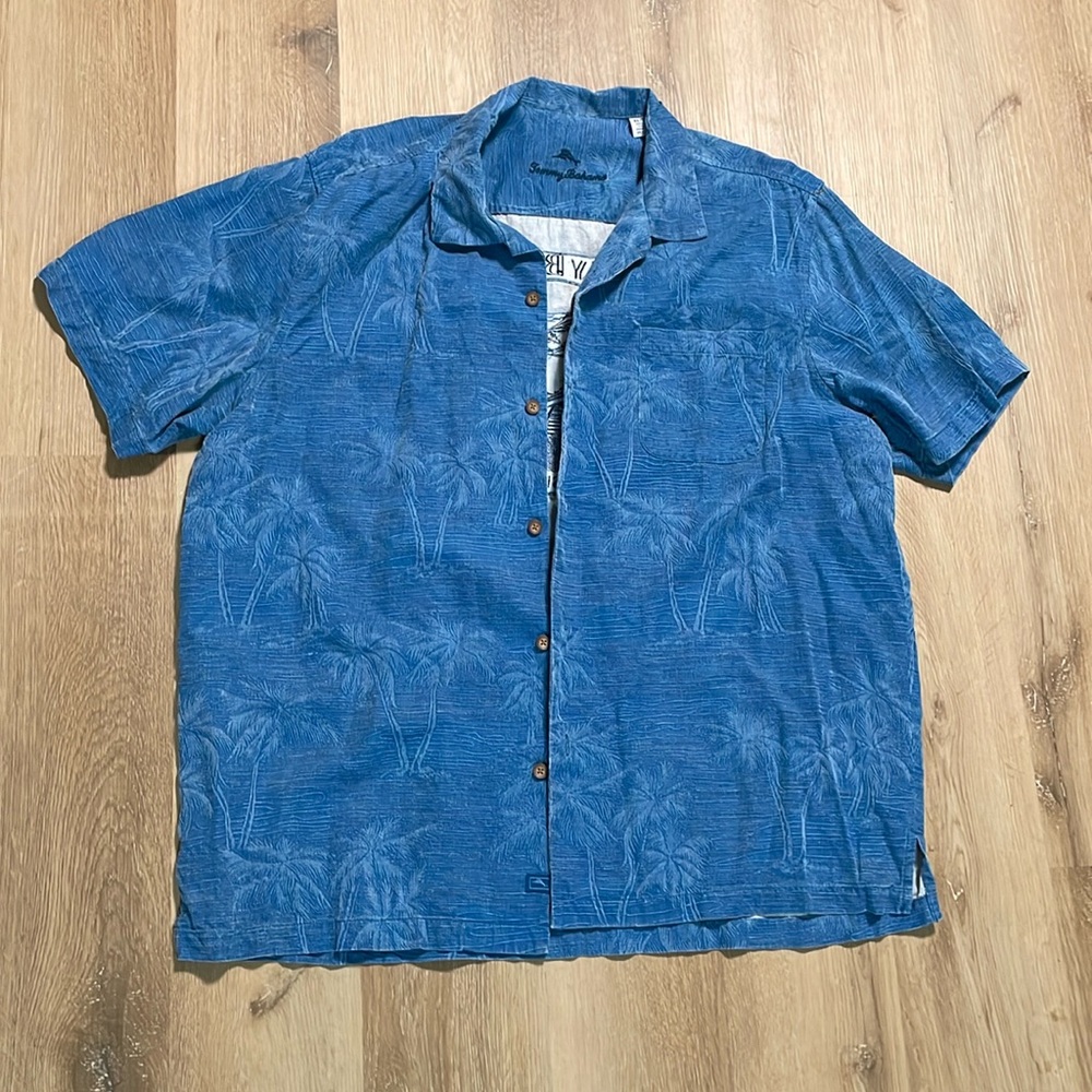 Men’s Tommy Bahama textured silk camp shirt embroidered size xl